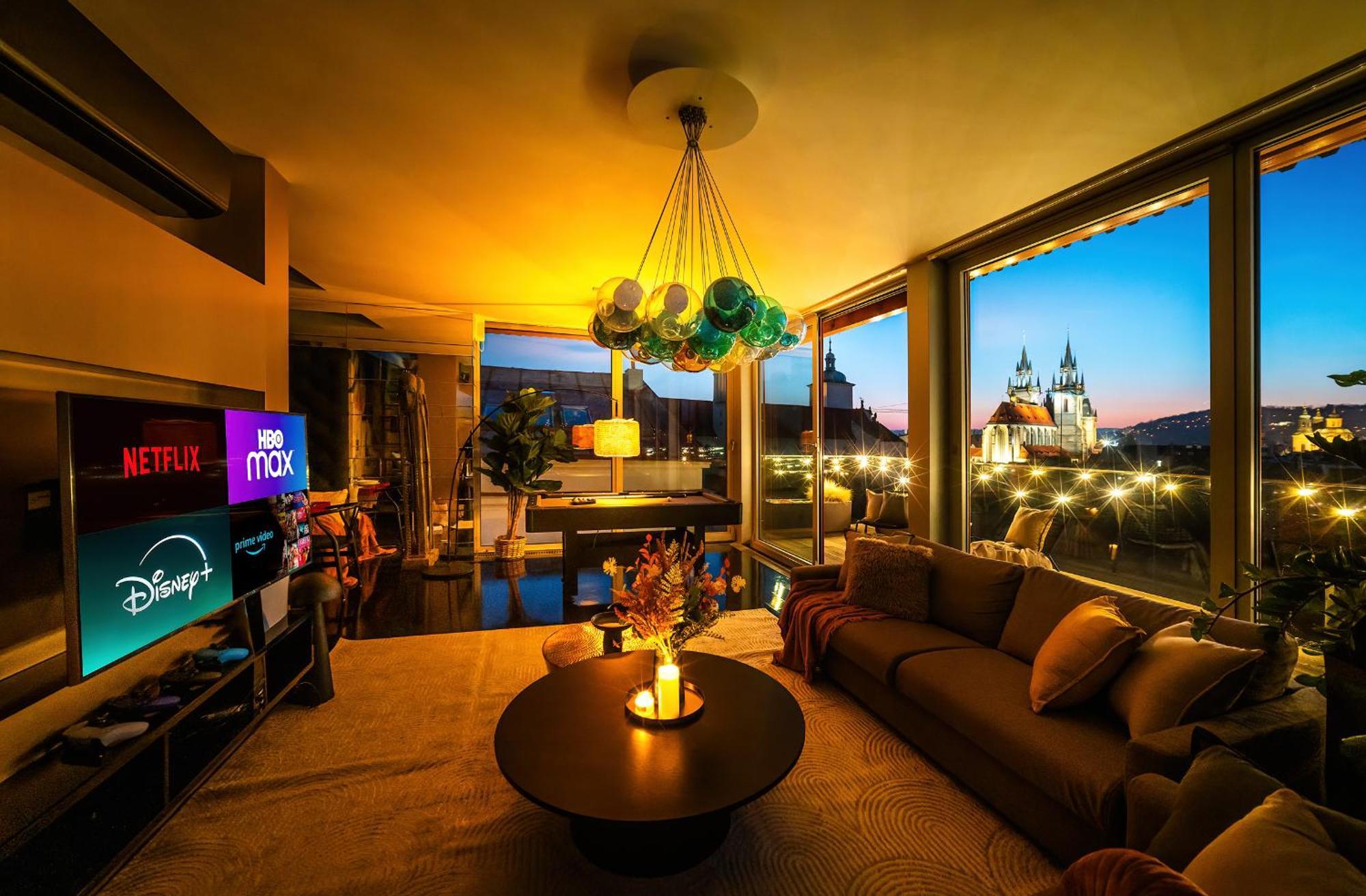 Billionaires Boutique Residence & Premium Suites, Old Town Прага Экстерьер фото