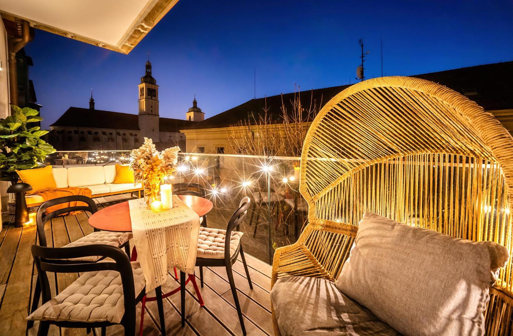 Billionaires Boutique Residence & Premium Suites, Old Town Прага Экстерьер фото