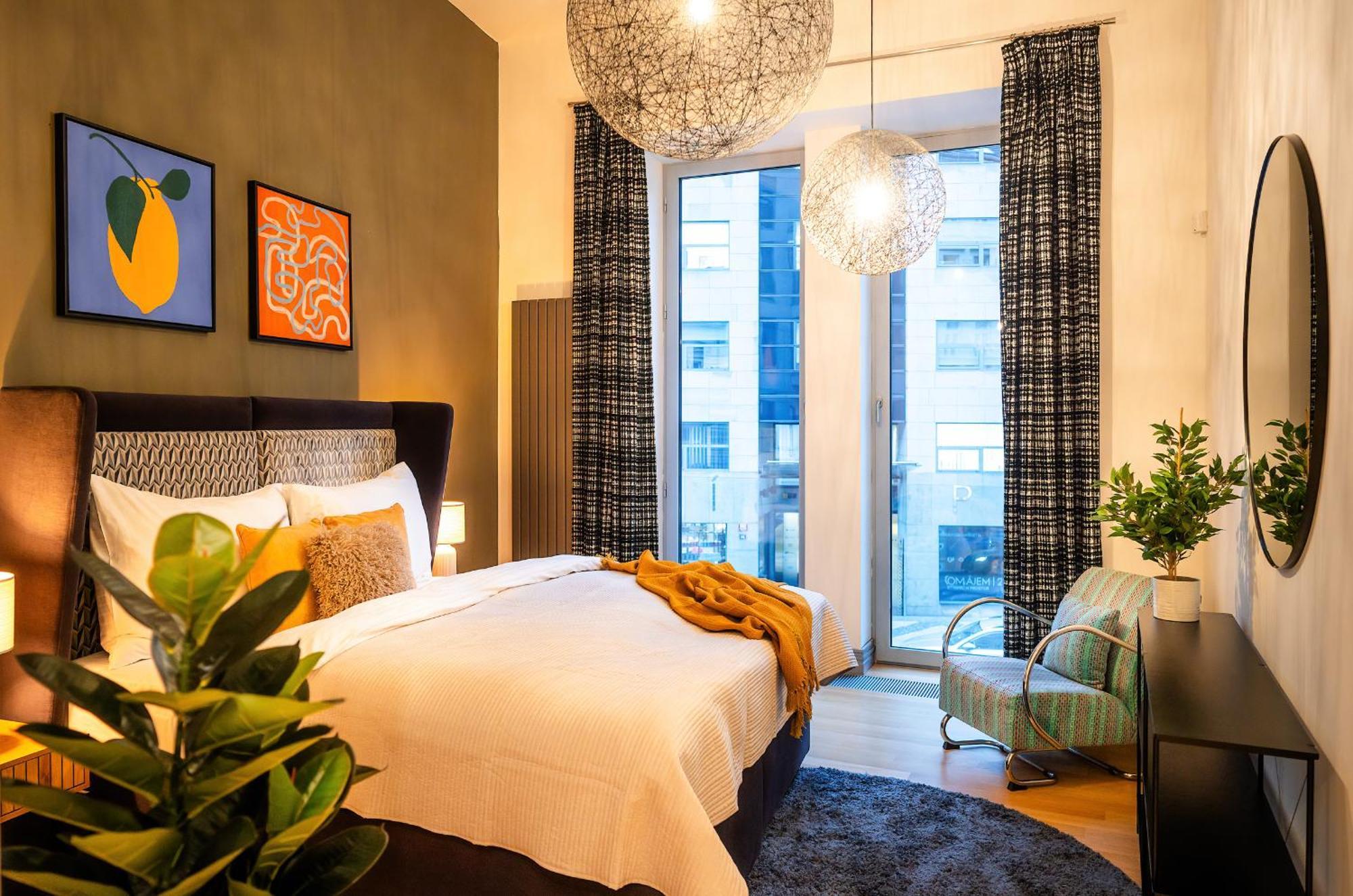 Billionaires Boutique Residence & Premium Suites, Old Town Прага Экстерьер фото